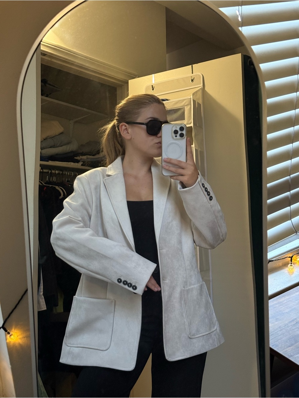 Elie Tahari Cream Suede Notch-Lapel Blazer Jacket